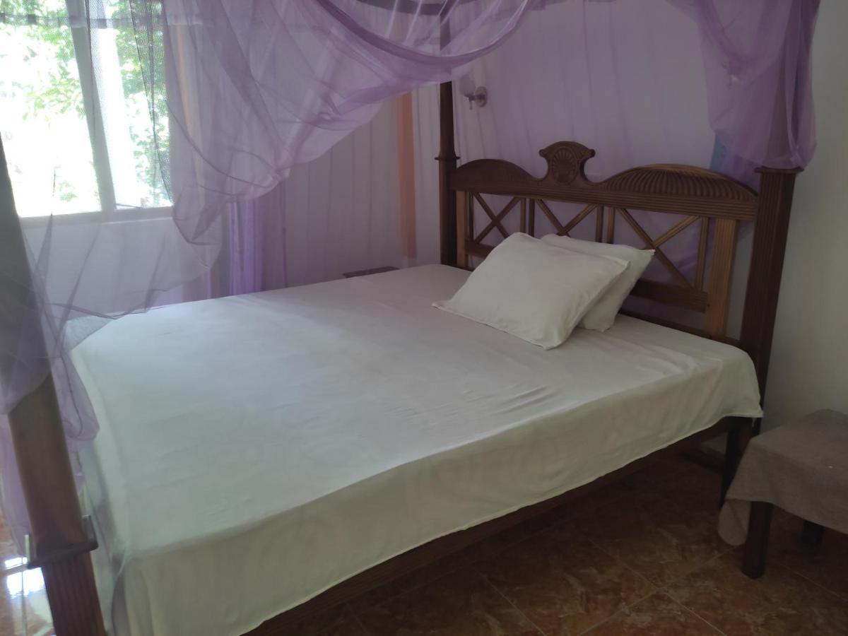 The Villa Utopia Хиккадува Номер фото